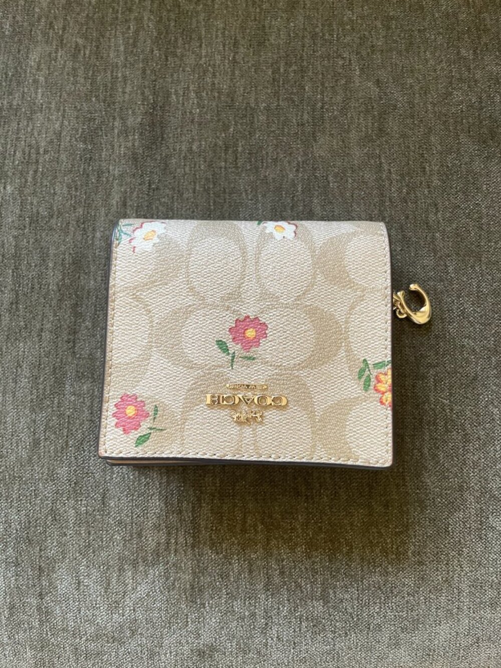 Coach Floral Print Signature Small Wallet in Beige